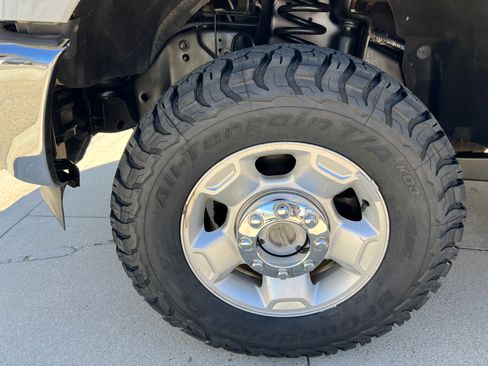 Used 2011 Ford F250 image 16