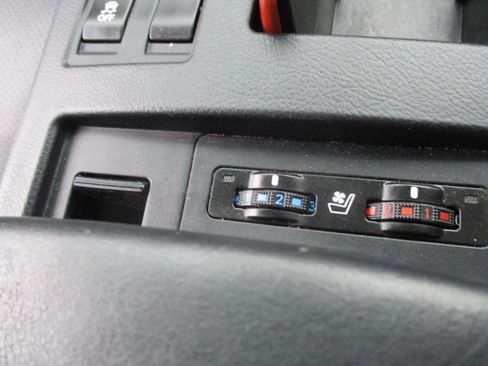 Used 2010 Lexus RX 350 image 32