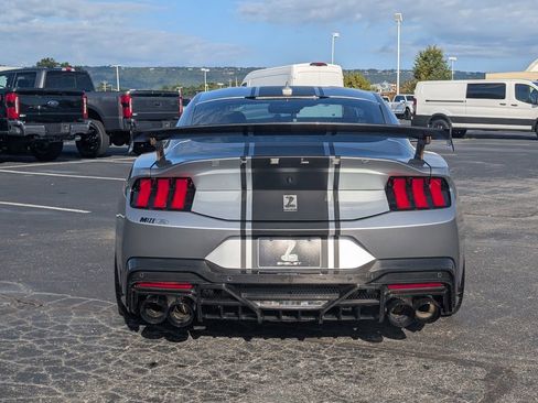 New 2025 Ford Mustang GT Premium w/ GT Performance Package image 9