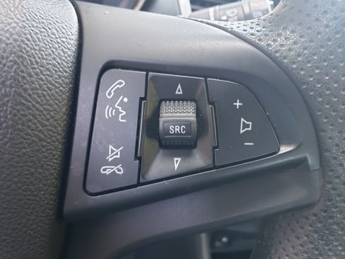 Used 2020 Chevrolet Trax LT image 20