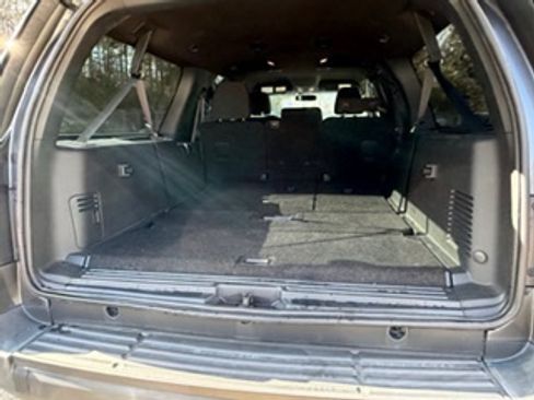 Used 2017 Ford Expedition EL XL image 13