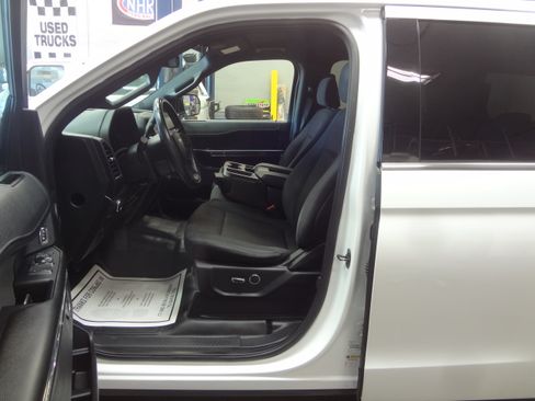 Used 2019 Ford Expedition XL image 13