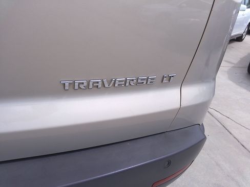 Used 2012 Chevrolet Traverse LT FWD image 34
