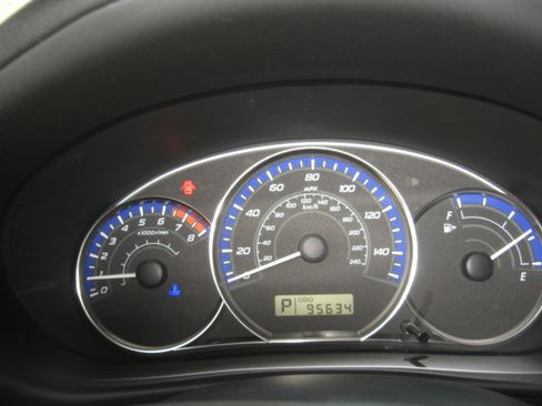 Used 2012 Subaru Forester 2.5X AWD/4WD image 10
