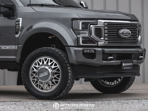 Used 2021 Ford F450 Platinum image 18