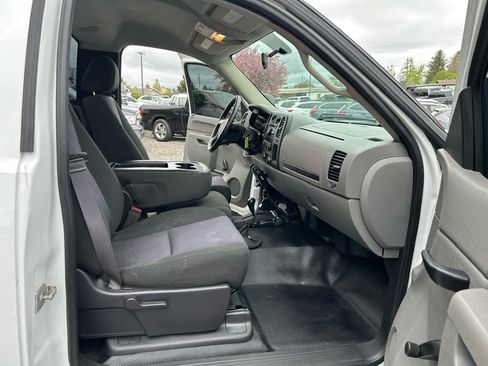 Used 2013 Chevrolet Silverado 3500 W/T image 12