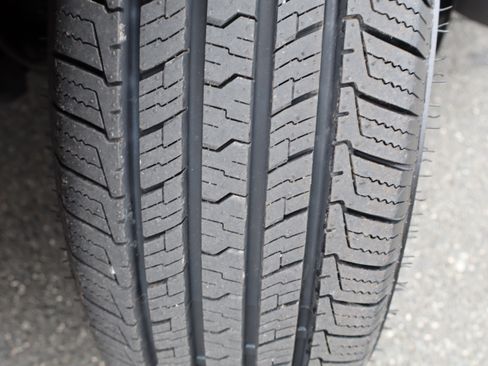 Used 2020 Ford Transit 250 image 34