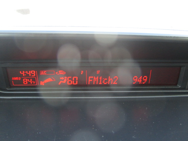 Used 2014 MAZDA MAZDA5 Sport FWD image 31
