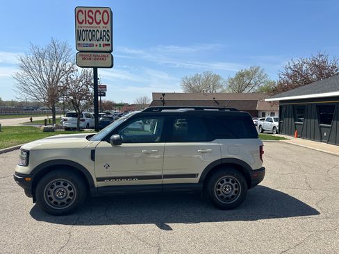 Used 2024 Ford Bronco Sport Outer Banks AWD/4WD image 3