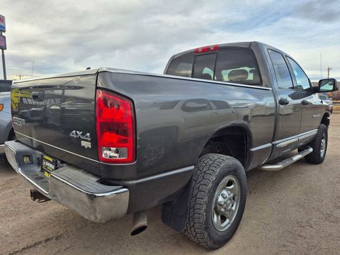Used 2004 Dodge Ram 2500 Truck SLT image 2