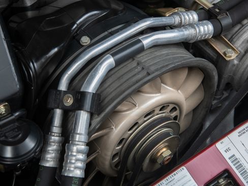 Used 1997 Porsche 911 Carrera S image 83