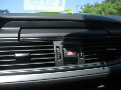 Used 2012 Audi A6 3.0T Premium quattro AWD/4WD image 11