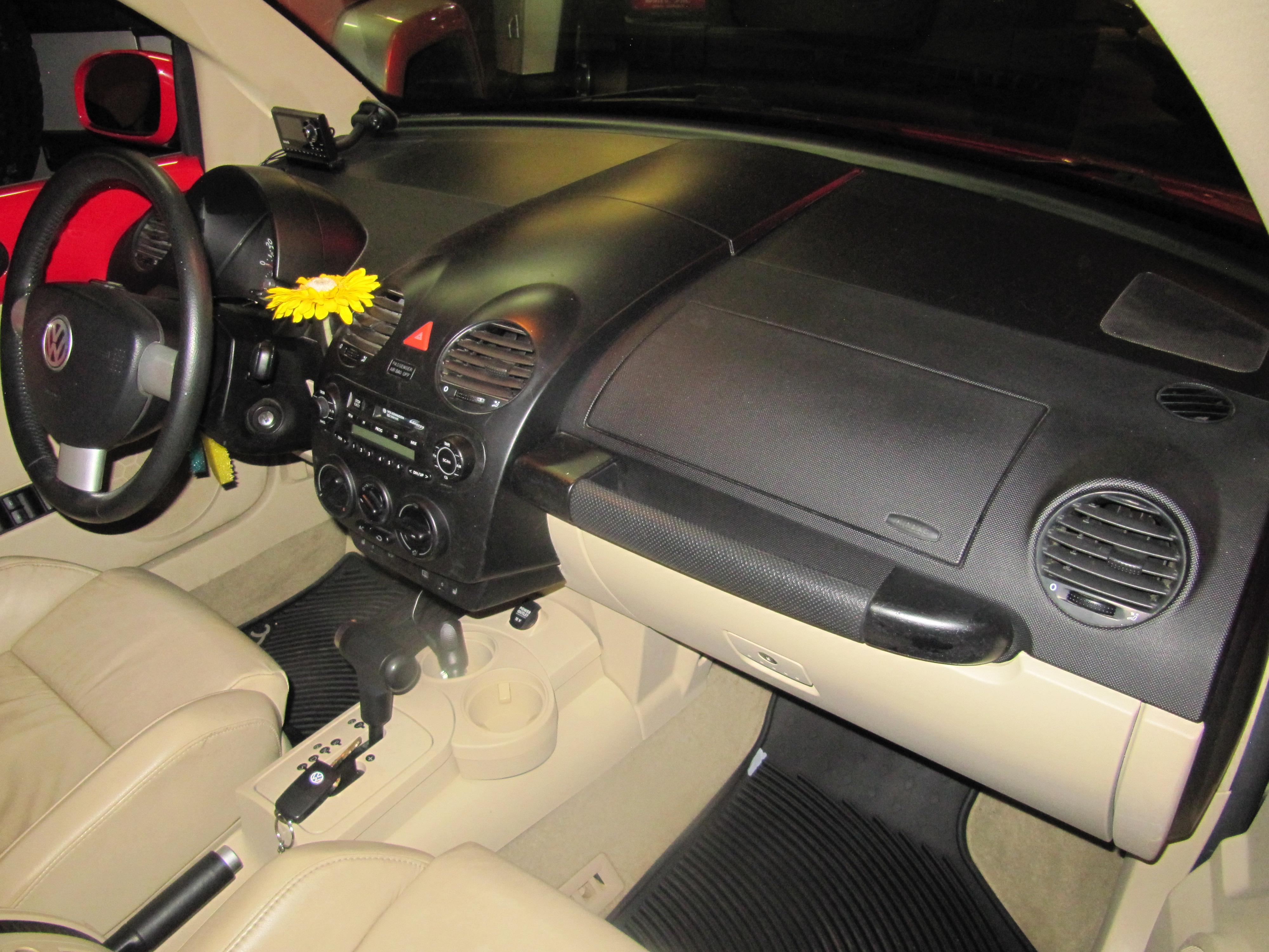 Used 2004 Volkswagen Beetle GLS Turbo Convertible FWD image 23