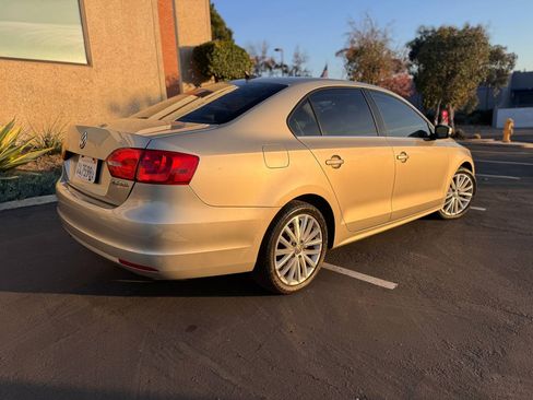 Used 2013 Volkswagen Jetta 2.5 image 6