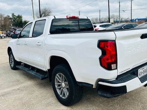 Used 2025 Chevrolet Colorado image 12