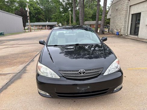 Used 2004 Toyota Camry V6 w/ XLE Premium Pkg FWD image 5