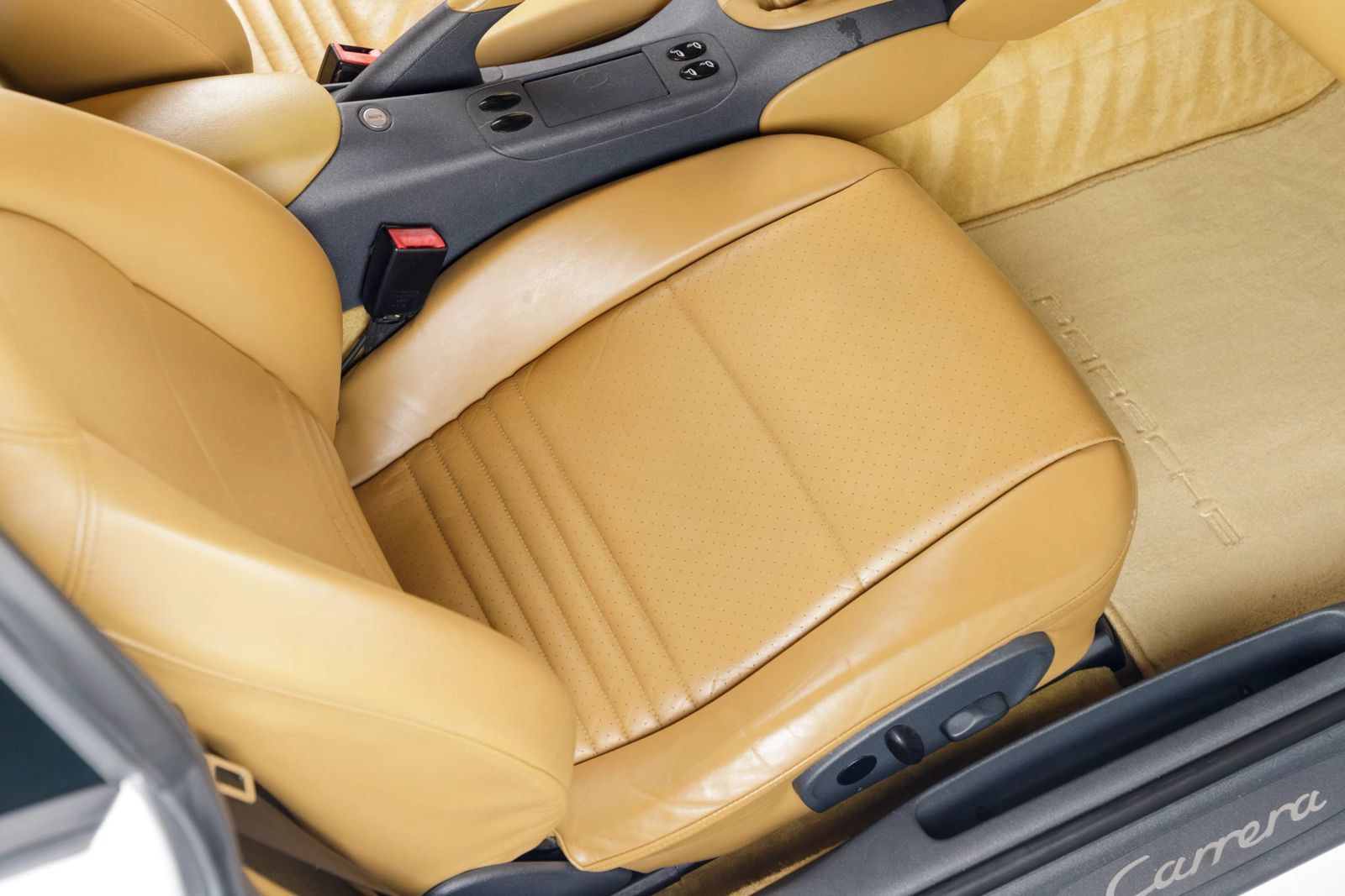 Used 1999 Porsche 911 Carrera image 96