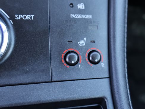 Used 2013 Lexus CT 200h image 31