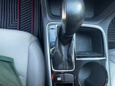 Used 2019 Hyundai Sonata UNAVAIL FWD image 17