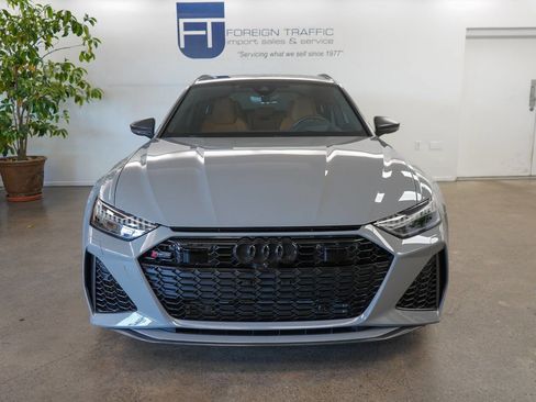 Used 2024 Audi RS 6 performance image 2