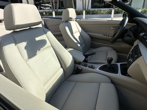 Used 2013 BMW 135is image 64