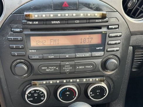 Used 2012 MAZDA MX-5 Miata Sport image 15