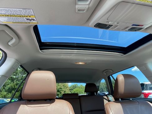Used 2018 Subaru Outback 3.6R Touring image 13