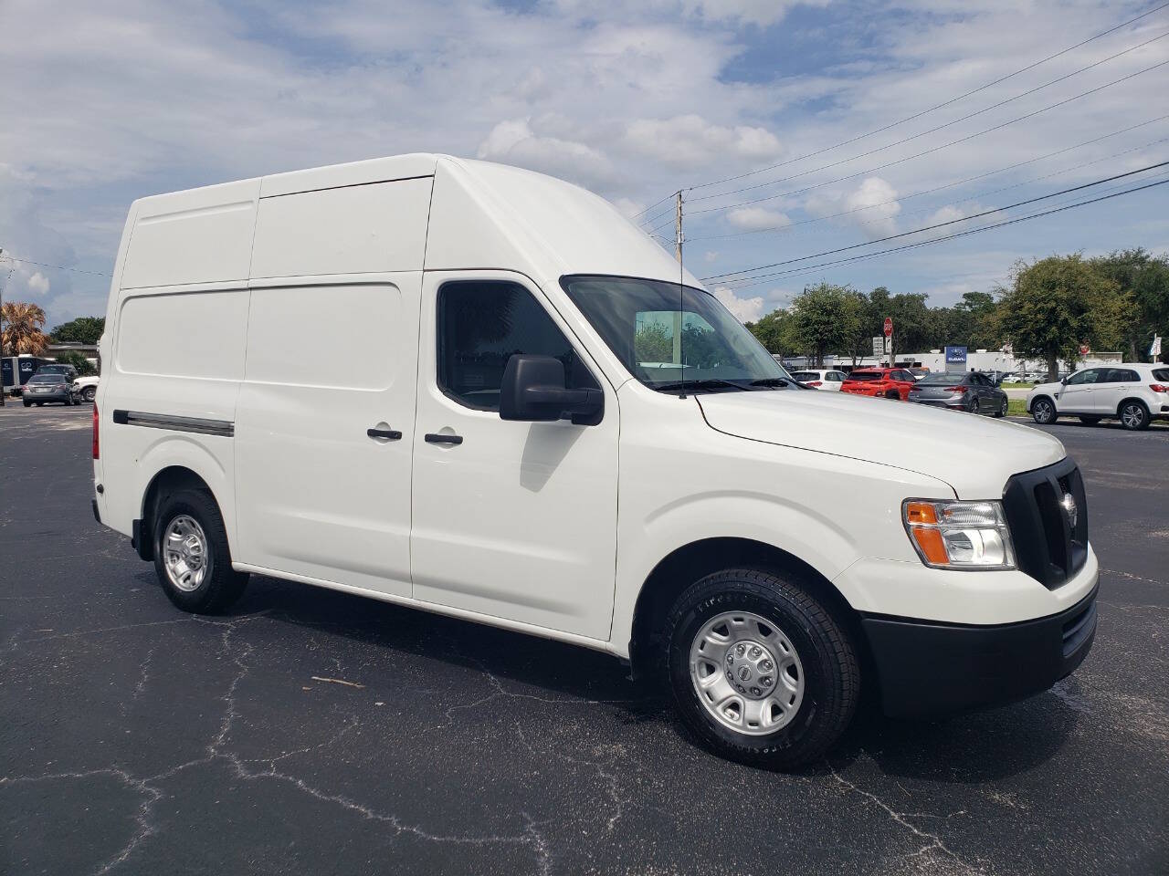 Used 2021 Nissan NV 2500 High Roof RWD image 4