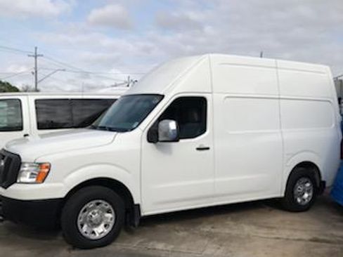 Used 2021 Nissan NV 2500 High Roof RWD image 1