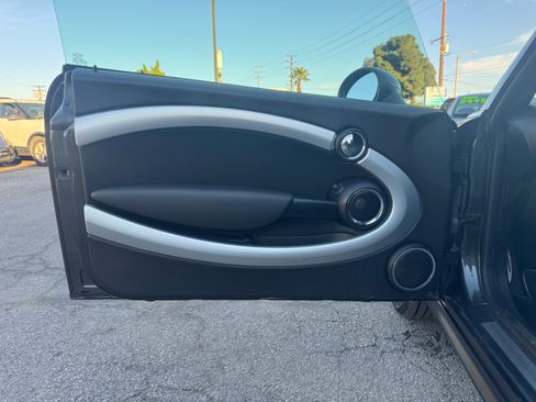 Used 2012 MINI Cooper S image 21