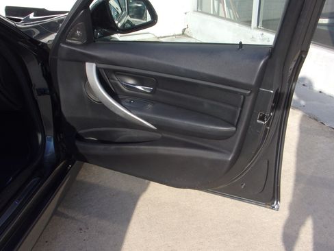 Used 2015 BMW 328i xDrive image 27