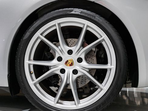 Used 2019 Porsche 911 Carrera S Coupe RWD image 13