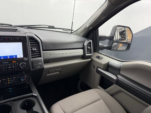 Used 2022 Ford F350 XLT image 28