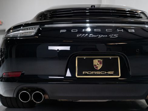 Used 2015 Porsche 911 Targa 4S image 55