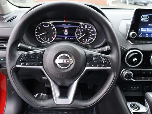 Used 2024 Nissan Sentra SV image 22