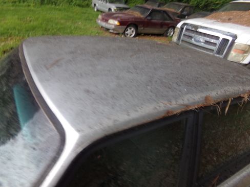 Used 1992 Volvo 240 GL Sedan RWD image 8