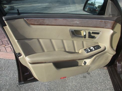 Used 2012 Mercedes-Benz E 350 Sport image 17
