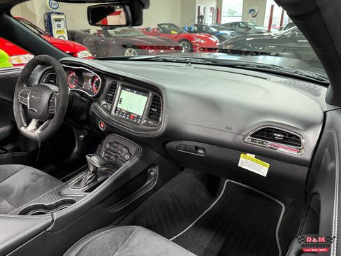 Used 2023 Dodge Challenger SRT Hellcat image 17