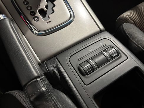 Used 2005 Subaru Legacy 2.5GT image 28