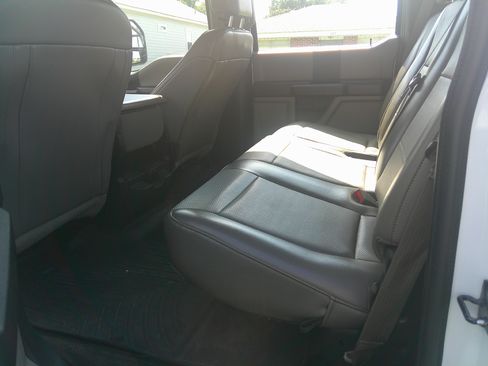 Used 2019 Ford F250 2WD Crew Cab Super Duty image 15
