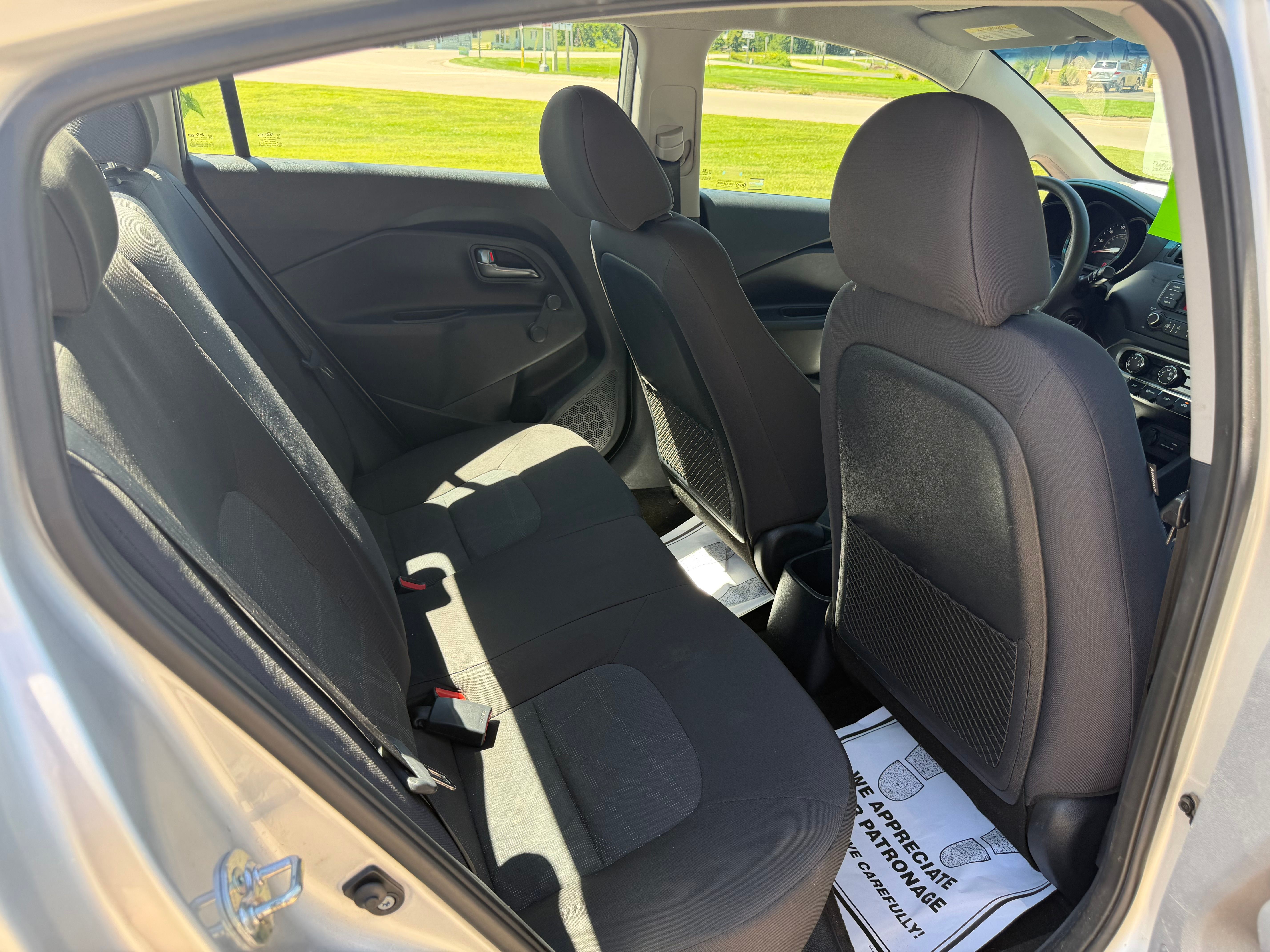 Used 2015 Kia Rio LX Sedan FWD image 18