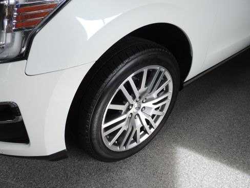 Used 2023 Ford Expedition Limited image 15