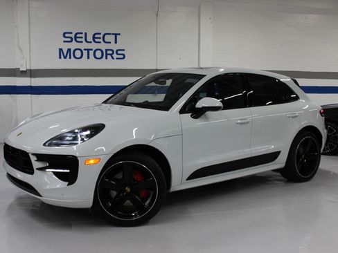 Used 2021 Porsche Macan GTS AWD/4WD image 1