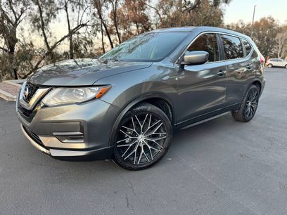 Used 2017 Nissan Rogue FWD
