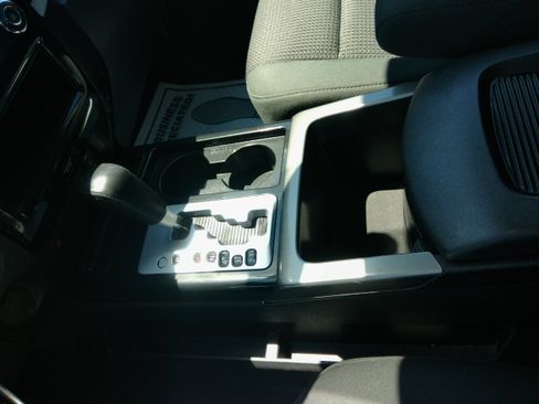 Used 2013 Nissan Titan 4x4 Crew Cab SV image 57
