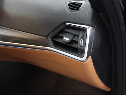 Used 2023 BMW i4 eDrive35 image 46