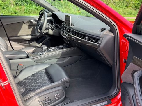 Used 2018 Audi S4 Prestige AWD/4WD image 16