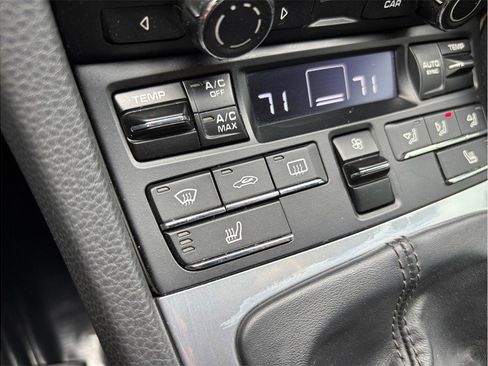 Used 2013 Porsche Boxster image 24