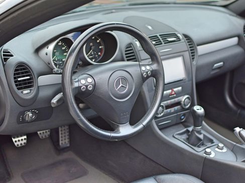Used 2006 Mercedes-Benz SLK 350 image 50