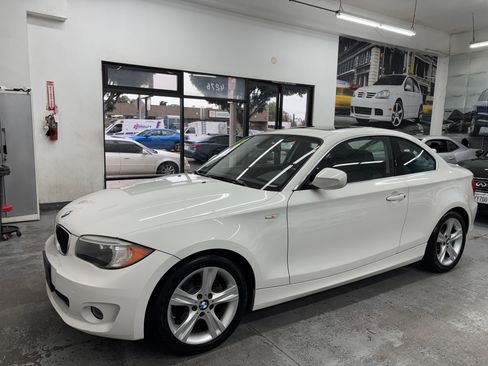Used 2012 BMW 128i image 3